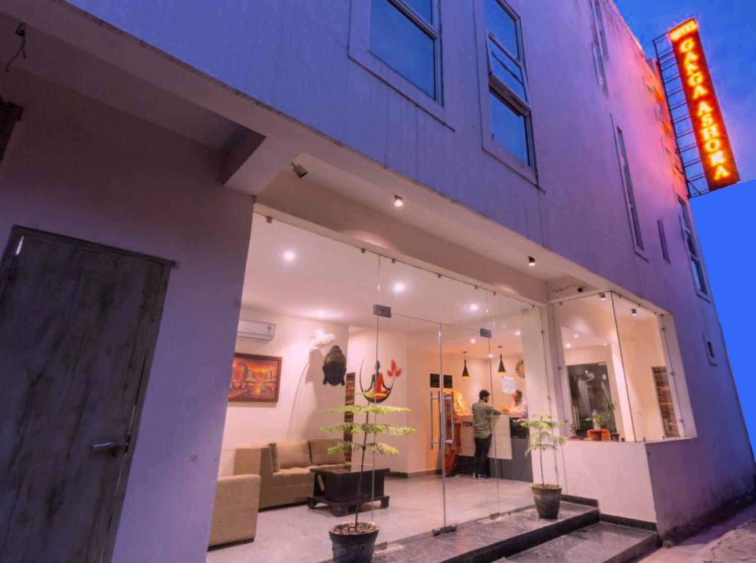 Ganga Ashoka Hotel Rishīkesh Exterior foto